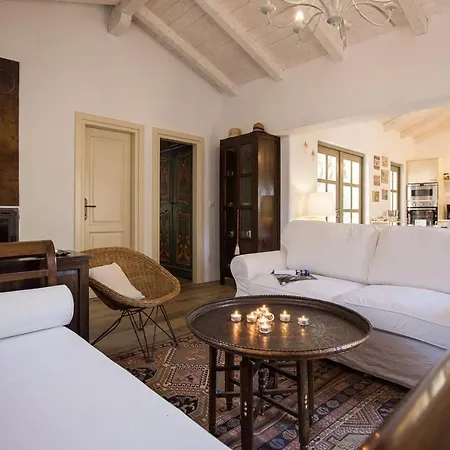 Vakantiehuis Family Friendly House With A Swimming Pool Bajcici, Krk - 17257